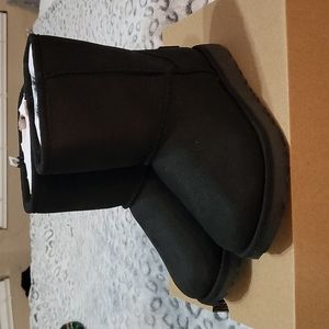 Classic Short Black Kid Ugg boots
